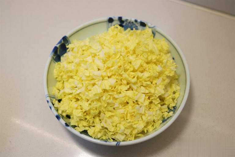 不用擀皮！软面包子做法超简单，这馅鲜香多汁巨好吃