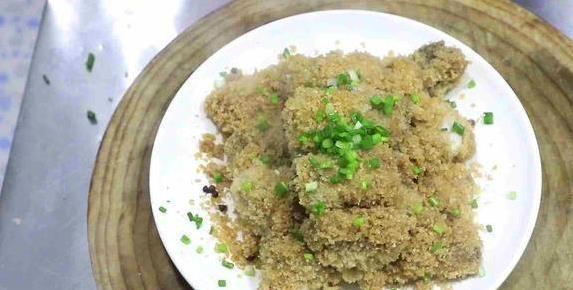 家常粉蒸排骨，40分钟软烂入味，学会这招秒杀饭店味道