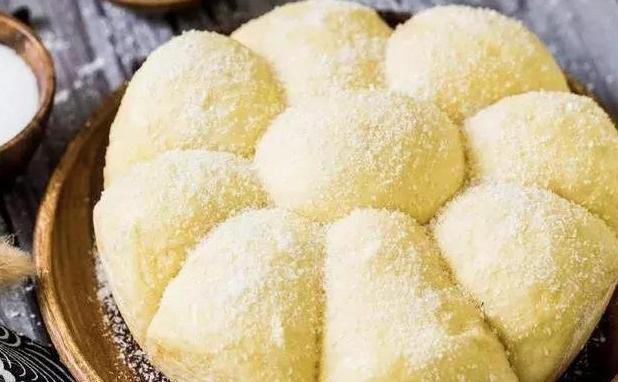 想吃面包别买了，用电饭锅就能做，健康营养超松软！ 