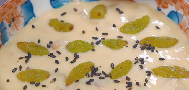 这样的碗蒸糕比蛋糕还香，有鸡蛋面粉就能做，出锅蓬松暄软