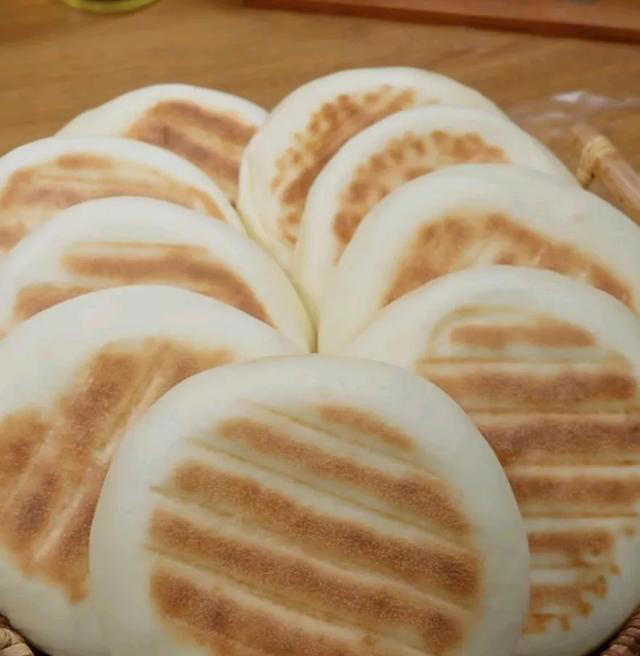 饼的7种做法，有甜有咸，学会了在家随时做，比买的好吃还实惠！