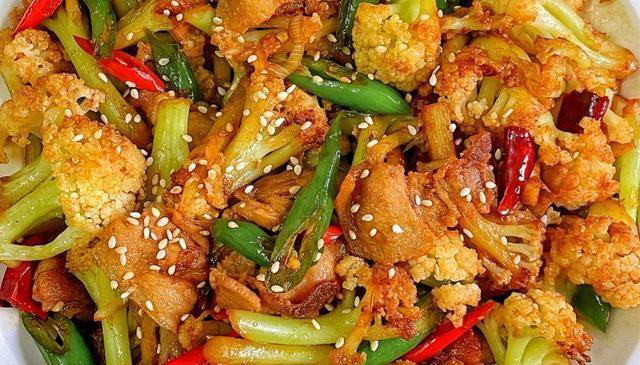 推荐六道经典的湘菜，香辣过瘾，美味又下饭，上桌就光盘