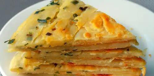 简单葱花饼咋这么香？2个技巧学会，外酥里软秒杀肉味