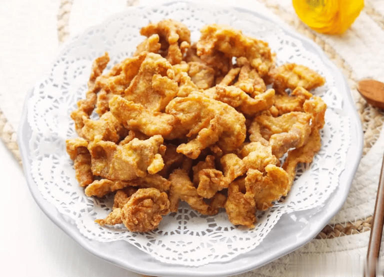 制作酥脆炸肉的秘诀：只需这4种食材混合，外酥里嫩，冷食依然美味