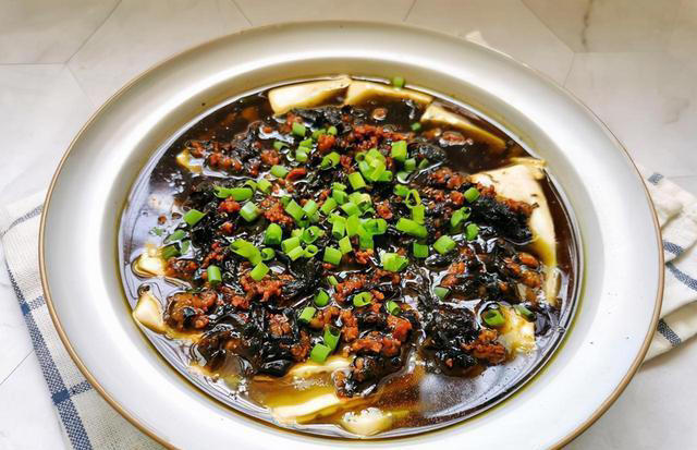 夏天多吃蒸菜，清爽润燥不上火，15分钟就上桌，全家人都爱吃