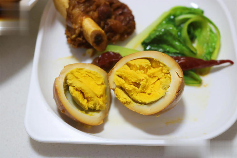 天热不想炒菜？一锅煮出有荤有素，好吃又好做！