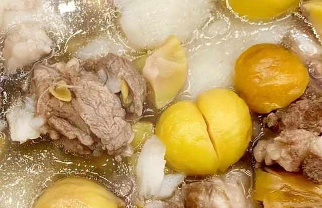 天气转冷脾胃差，可以多吃八道暖胃菜，养好脾胃气血足，温暖过冬