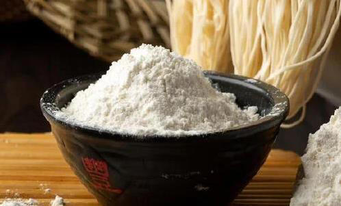 手擀面不用水，换1样东西，面条爽滑又筋道