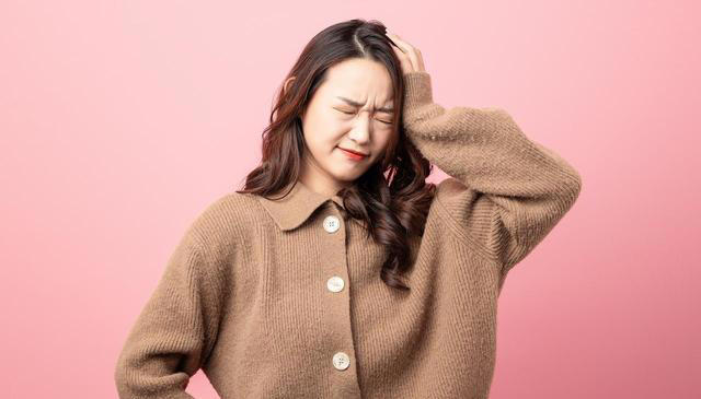 神经内科医生提醒：这几种不舒服其实是脑梗，千万别大意，速看！