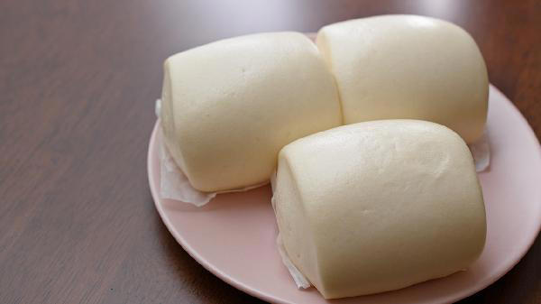 医生强调：人过中年，宁可在家啃馒头，也不要随意吃这3种食物