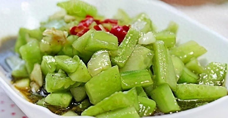 今日分享家常菜做法，简单美味久吃不够，快下厨！ 