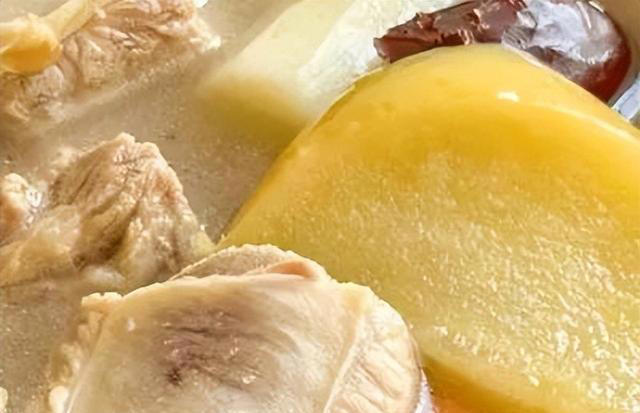 气血不足体质差，秋天多吃六道菜，脾胃好气血足，健康安稳过秋天