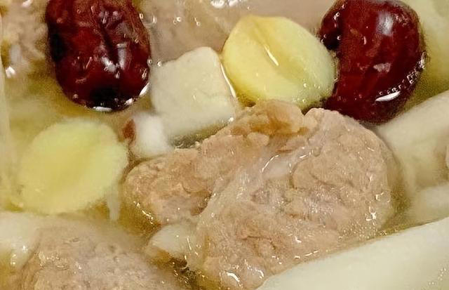 气血不足体质差，秋天多吃六道菜，脾胃好气血足，健康安稳过秋天