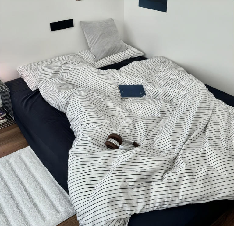 床单多久洗一次？超这个时间睡觉不舒服！