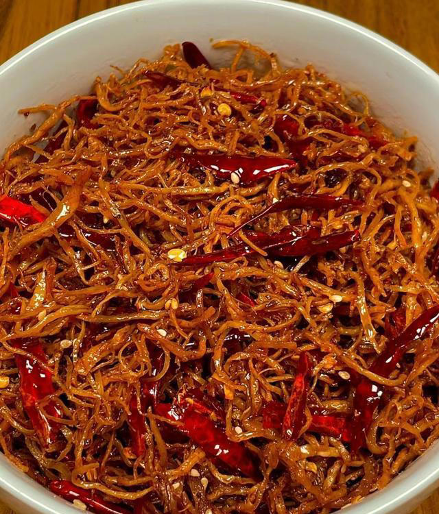 馒头配上这几种家常菜，巨好吃，收藏起来慢慢享用吧！