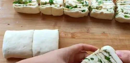 15分钟做出香酥花卷，省时又健康，全家吃完抢着夸