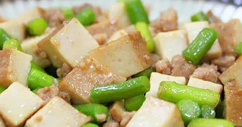 一块豆腐半斤肉，炒出苏东坡的传世美味，你会做吗？