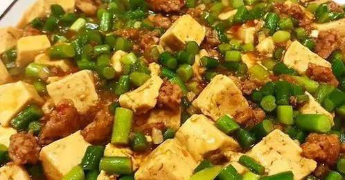 一块豆腐半斤肉，炒出苏东坡的传世美味，你会做吗？