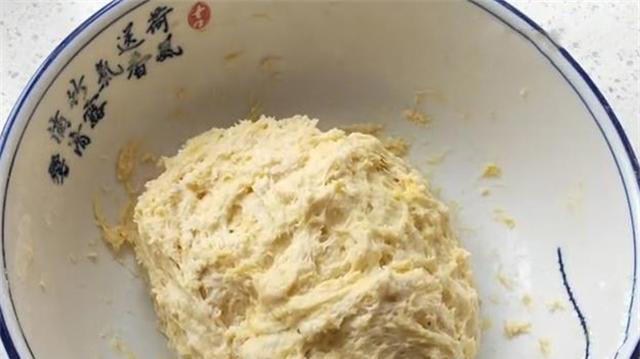 懒人面包，不用揉出膜，我用擀面，一个小妙招，个个柔软又拉丝