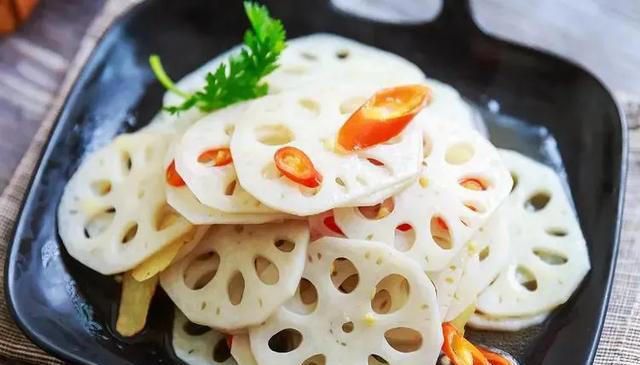 秋天的莲藕最补人！分享莲藕的五种做法，简单易做，家人们都爱吃