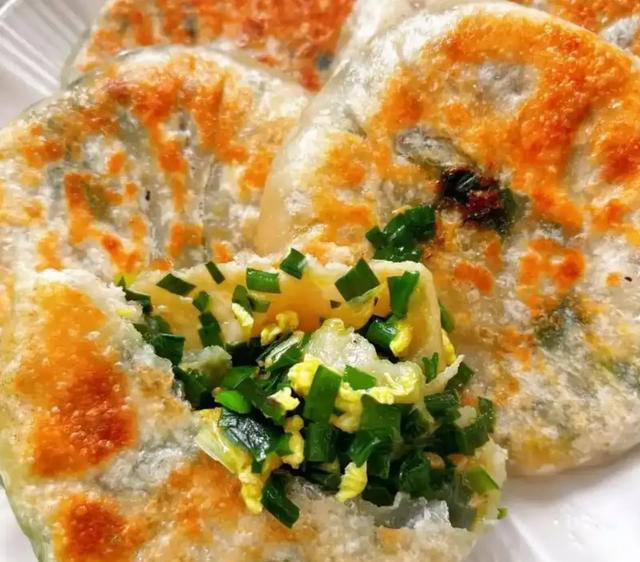 做馅饼，记住不要用凉水或者开水和面，教你正确做法，柔软又筋道