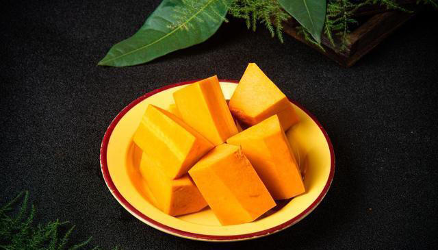 肾脏决定寿命，肾内科医生：别太节约，这6种食物可以常吃