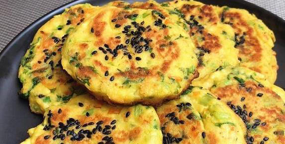 一块豆腐三颗蛋，做出低脂蔬菜饼，7天清爽不长肉？