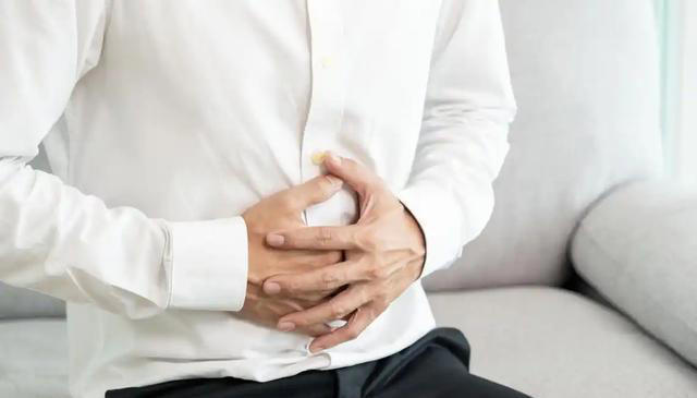 人有没有脂肪肝，看起床就知？脂肪肝的人，起床常有这4个特征