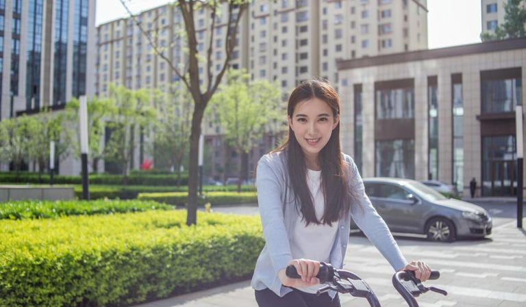 女人到了40岁后，为什么身材越来越难管理，减肥变得更困难？