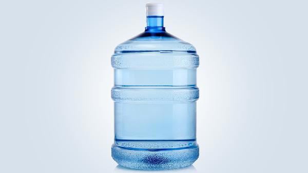 长期自己烧水喝的人和经常买桶装水喝的人，谁更健康？