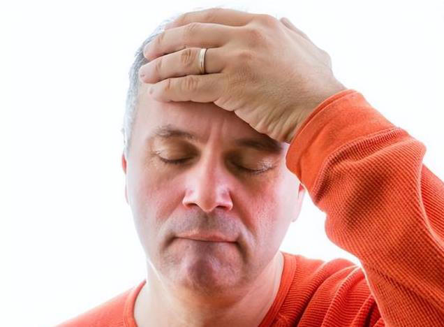 午睡越睡越累？55岁后牢记三不要，健康翻倍