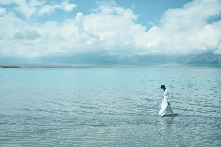 丁元英：当你接触的人多了，你会发现，凡是那些脾气好，说话稳，平时不露锋芒的人，往往有着超乎常人的城府，万万不可得罪