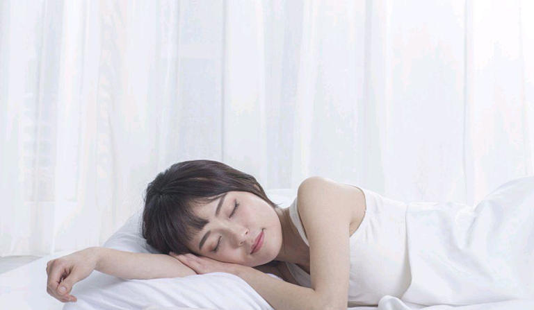 睡不好容易老，建议每天做4件事，安神助眠，帮助改善失眠质量