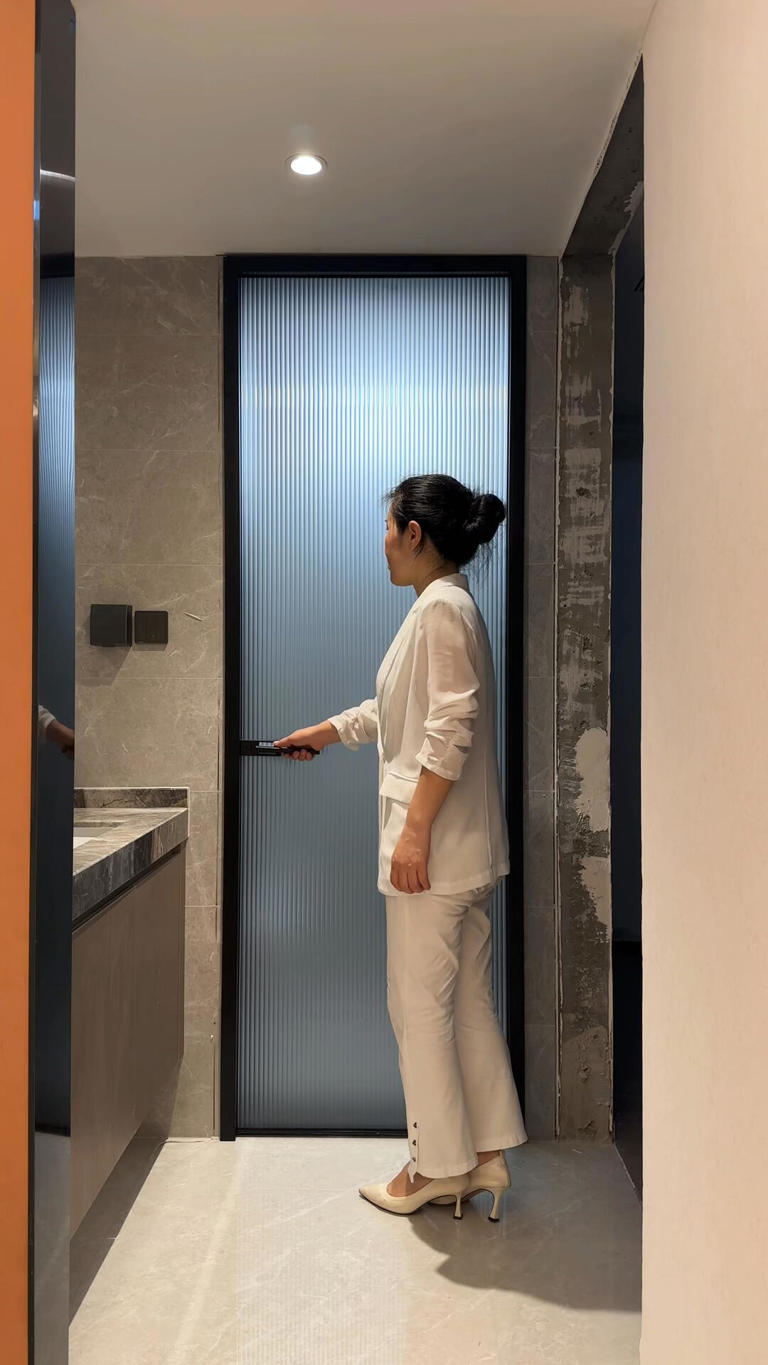 不用卫生间时门开还是关？这不是迷信，有科学依据