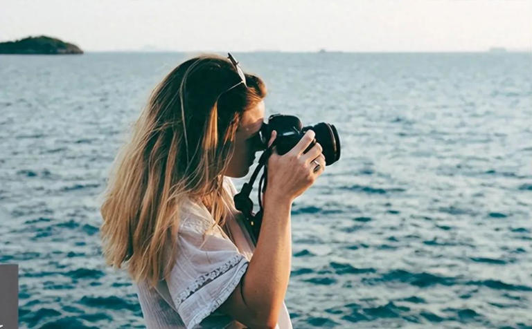 到了一定的年纪，才逐渐明白，这一生的路，终究是要自己一个人走。 人这一生孤独才是常态，没有谁能够真正陪你走到最后。 父母终究会老去，孩子也会长大，最后离开我们，朋友也各自有自己的生活，最后终究能够陪伴你的人，是自己。 人生，注定是一场孤独