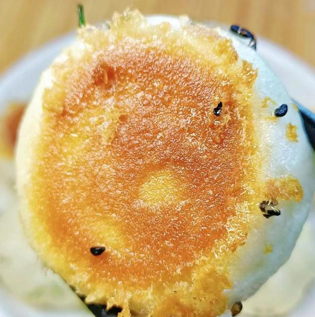 原来水煎包的做法这么简单，掌握好这几点，做出来，赶超包子铺