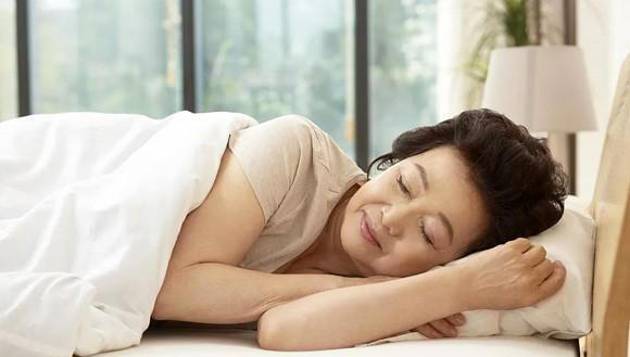 睡眠不足，真的会要命，我们对生命最大的尊重，就是好好睡觉