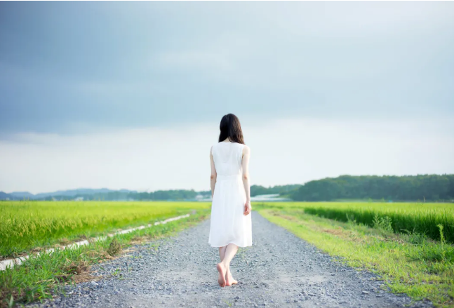 越是内心阴暗的人，越喜欢聊这三个话题， 遇到要远离，别深交