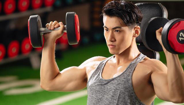 增肌的5个技巧，让肌肉练得大，增肌速度翻倍