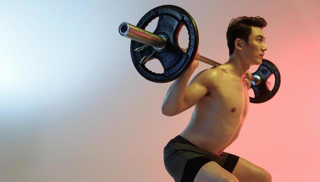 增肌的5个技巧，让肌肉练得大，增肌速度翻倍