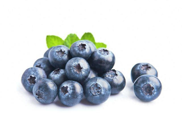 5种自带“花青素”的食物，建议女人要舍得吃，肌肤水嫩显年轻