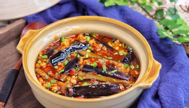 5种自带“花青素”的食物，建议女人要舍得吃，肌肤水嫩显年轻