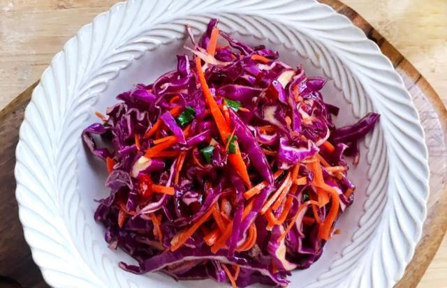 5种自带“花青素”的食物，建议女人要舍得吃，肌肤水嫩显年轻