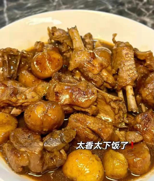 老话说：“入秋排毒，一年不堵”！建议多吃“3根2果1菜”好过秋