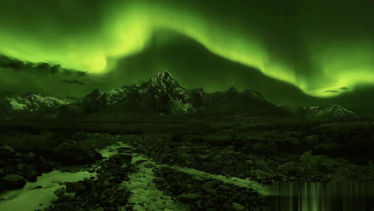 人，越克制，越强大