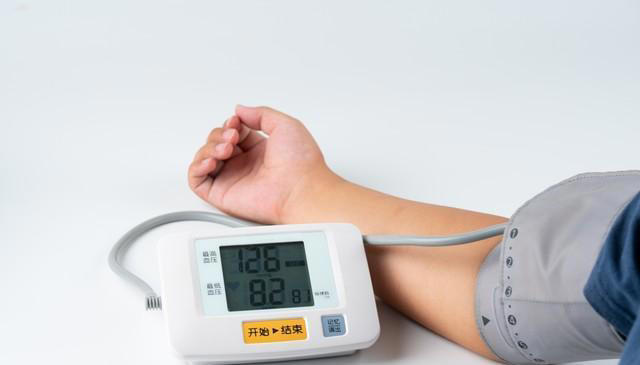 带病也能长寿！高血压人群牢记“七个不”