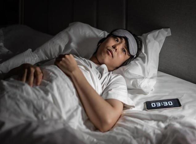 睡前五分钟，学会这招呼吸法，轻松睡到天亮！