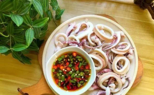 鱿鱼五种做法大公开：鲜嫩无腥味，你最爱哪款？