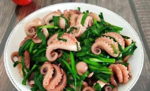 鱿鱼五种做法大公开：鲜嫩无腥味，你最爱哪款？