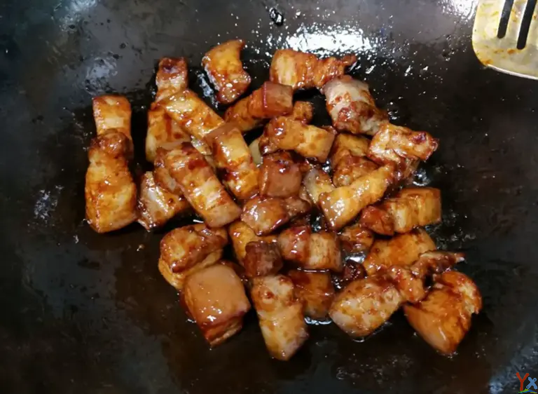 做红烧肉，不要乱放调料！教你正确做法，肉质软糯不腻，香味浓